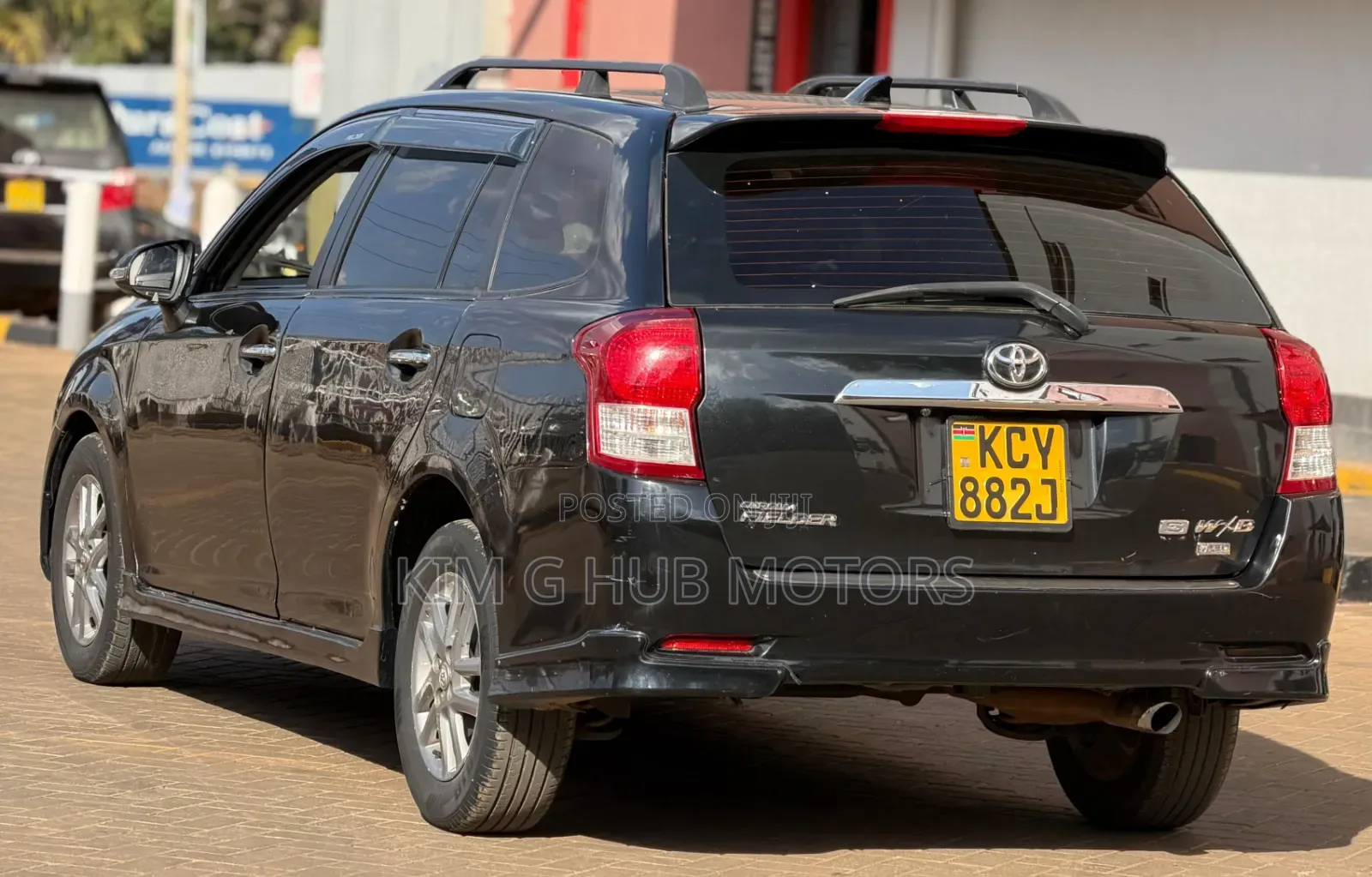Toyota Corolla Fielder 1.8 Petrol FWD 2013 Black