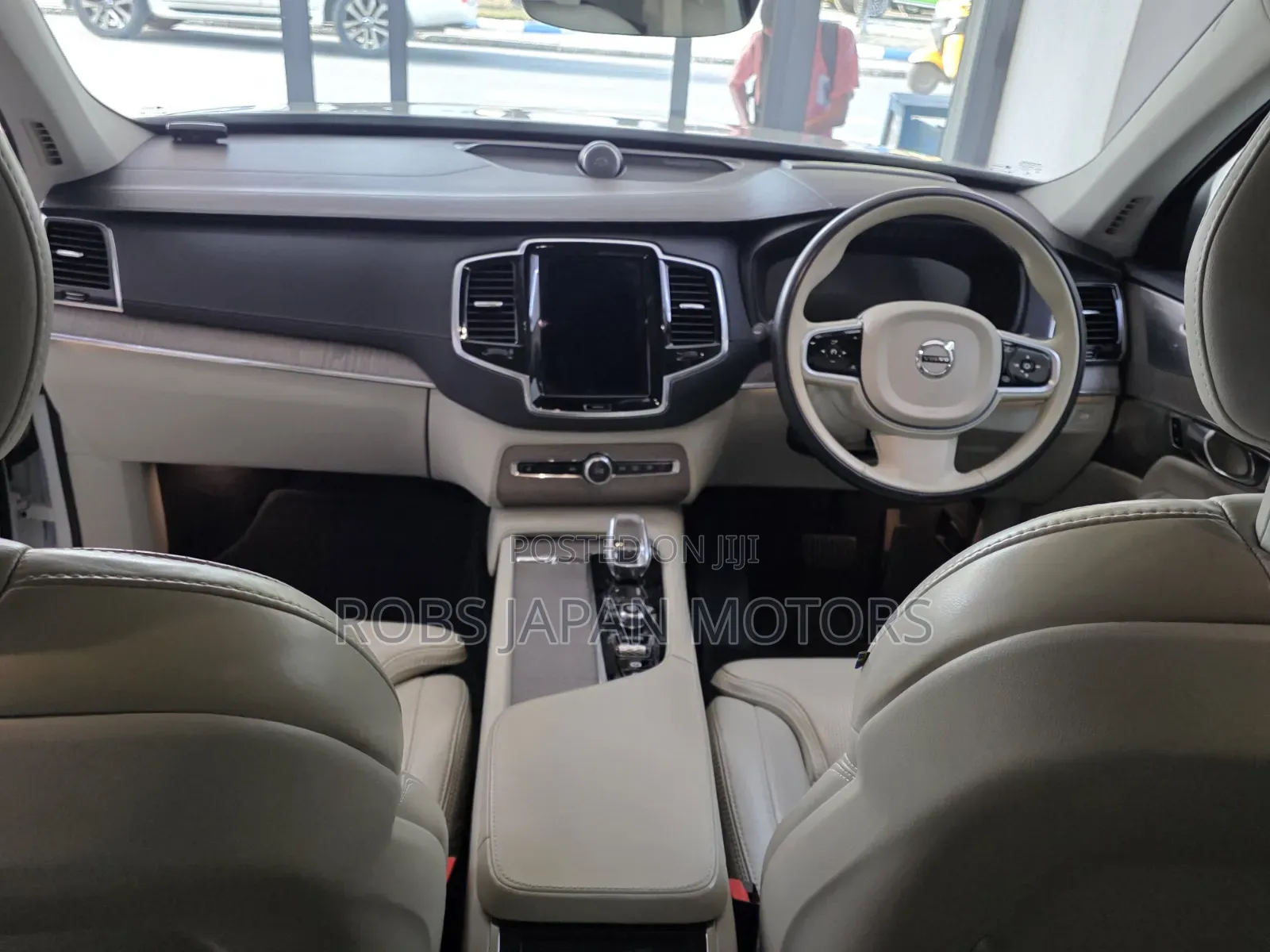 Volvo XC90 T6 Inscription 7 Passenger AWD 2020 Pearl