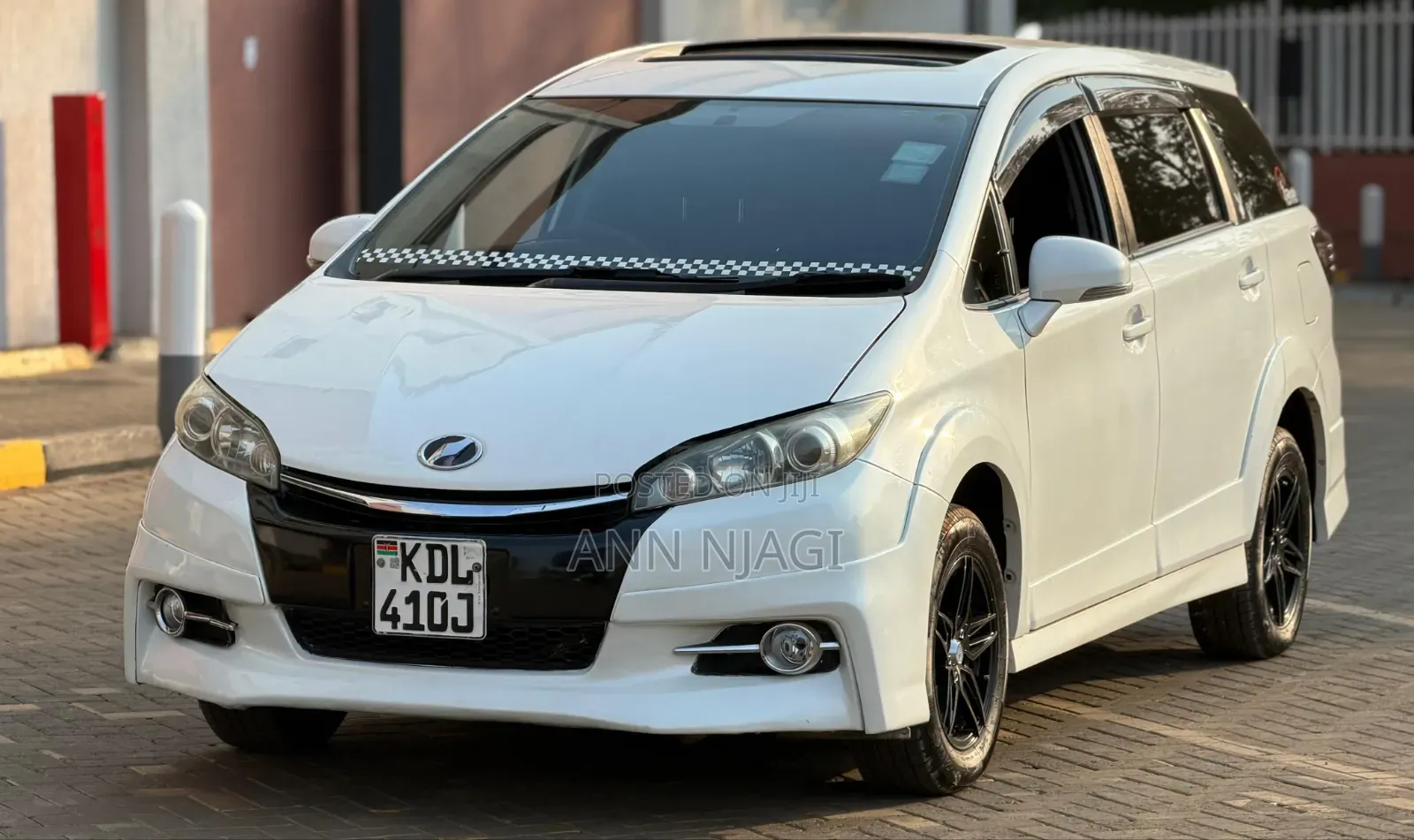 Toyota Wish 2016 Pearl