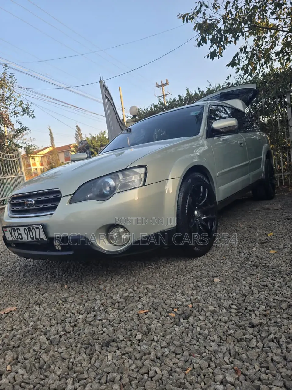 Subaru Outback 2008 Gold