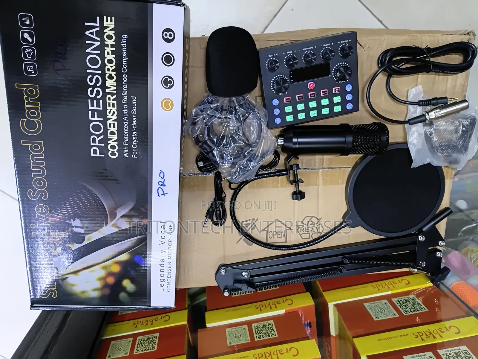 Complete Home Studio: V10 Soundboard + Adjustable Scissor Arm + Mic