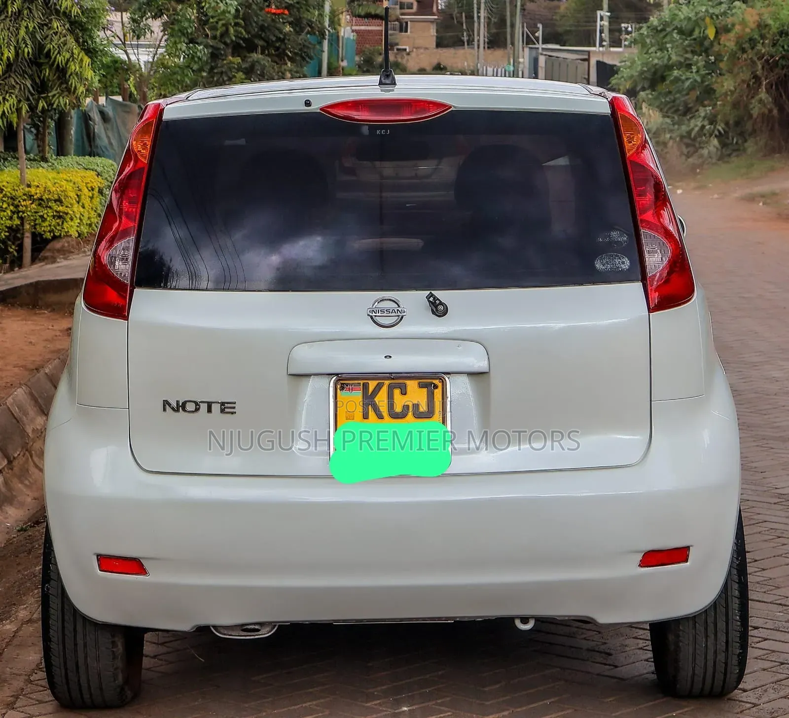 Nissan Note 2010 White