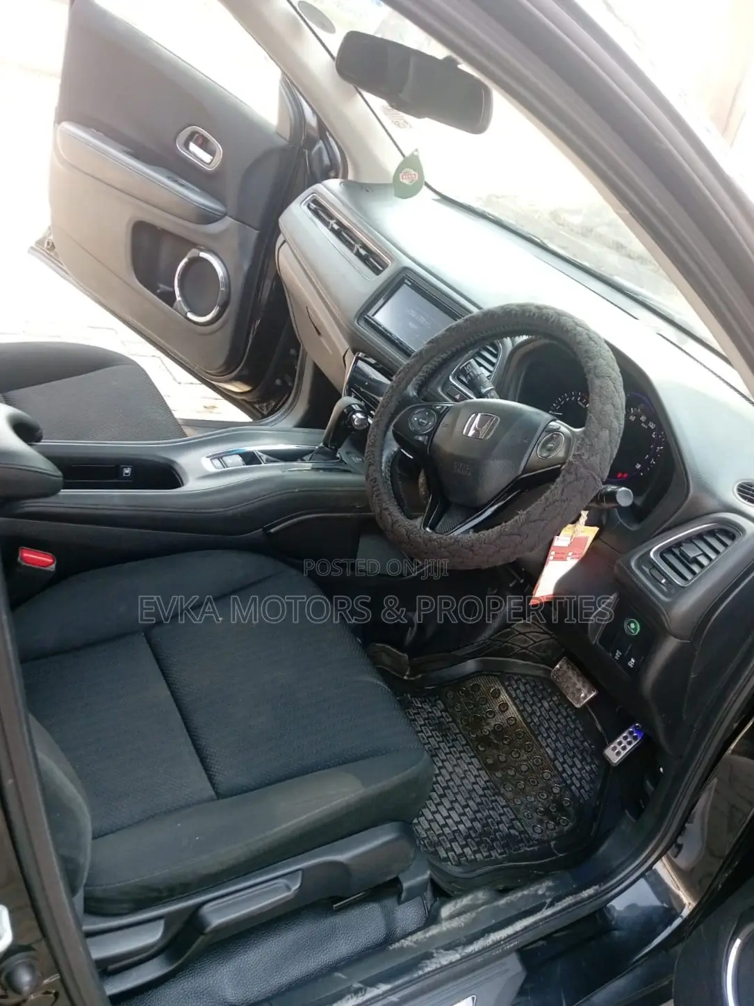 Honda Vezel 2017 Black