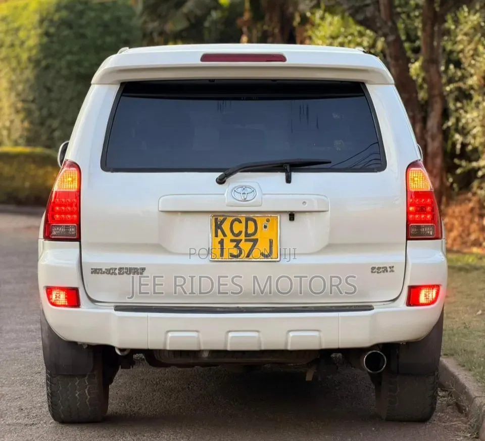 Toyota Hilux Surf 2.7 SSR 2008 White