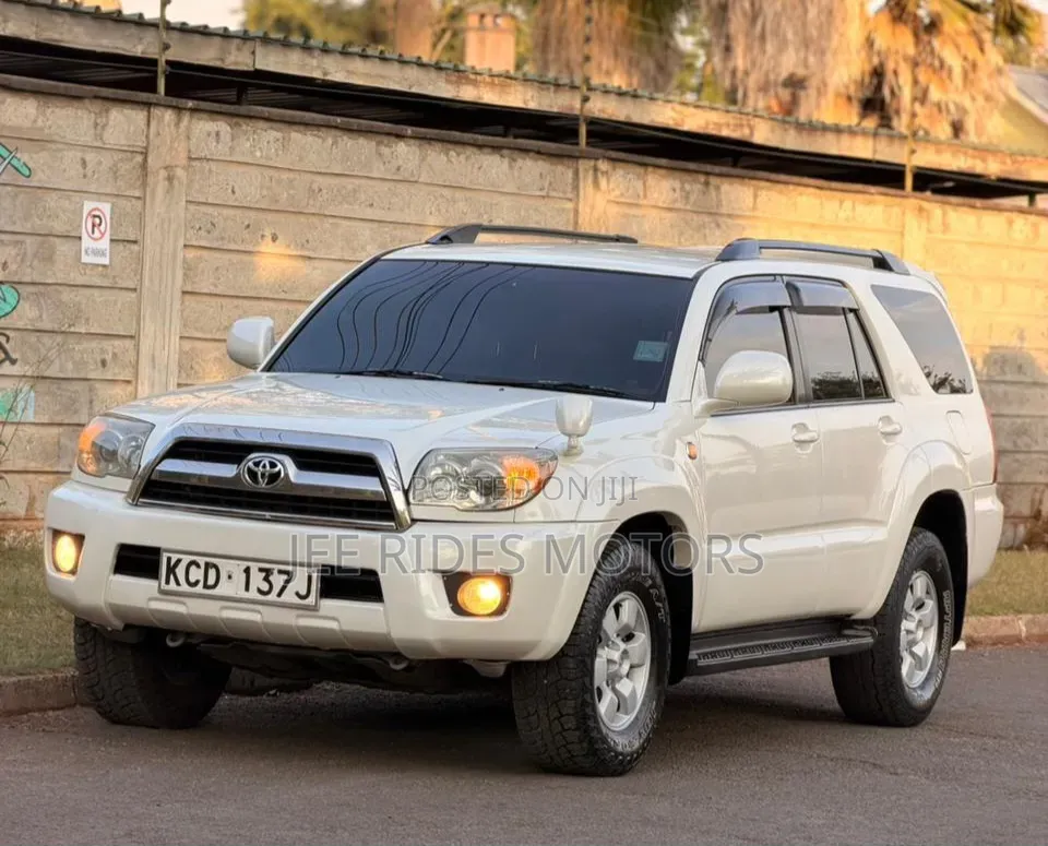 Toyota Hilux Surf 2.7 SSR 2008 White