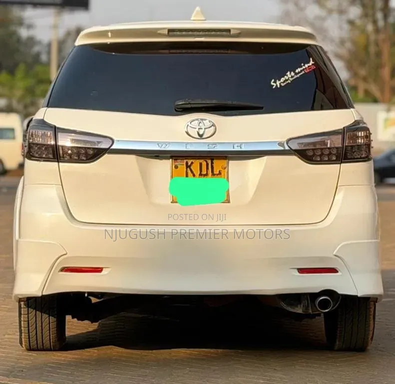 Toyota Wish 2015 White
