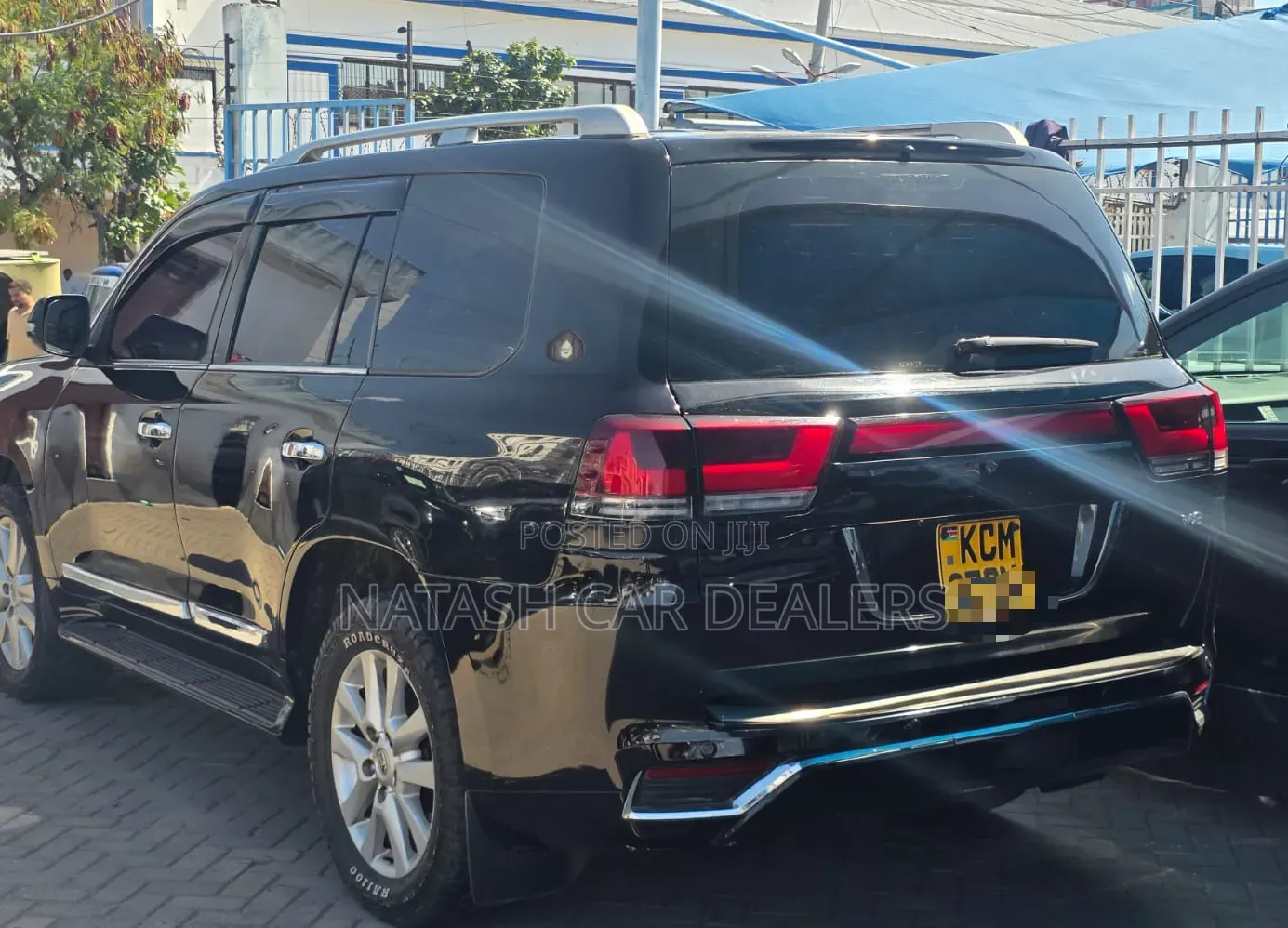 Toyota Land Cruiser 2010 Black