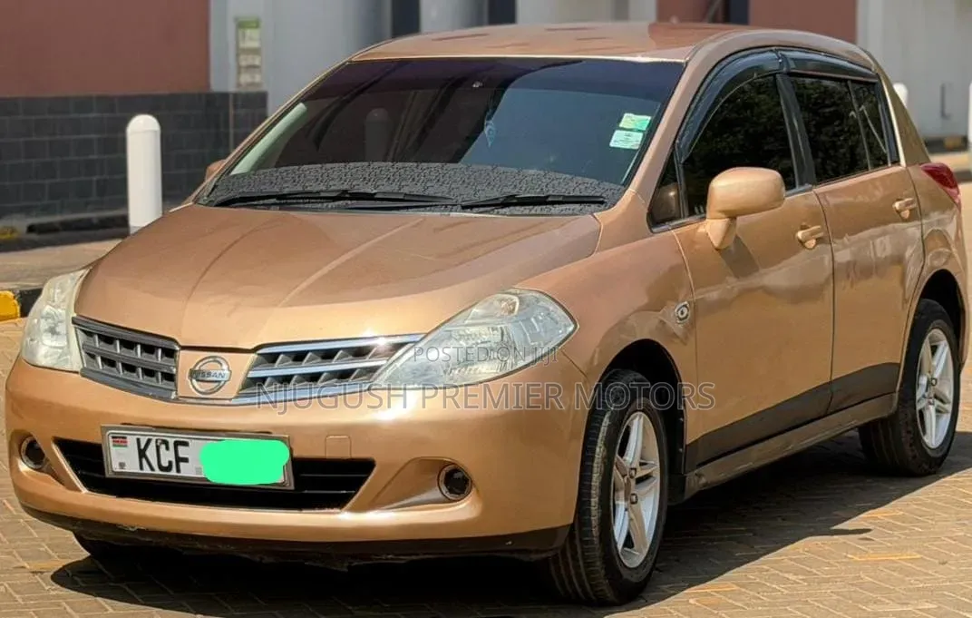 Nissan Tiida 2008 Brown