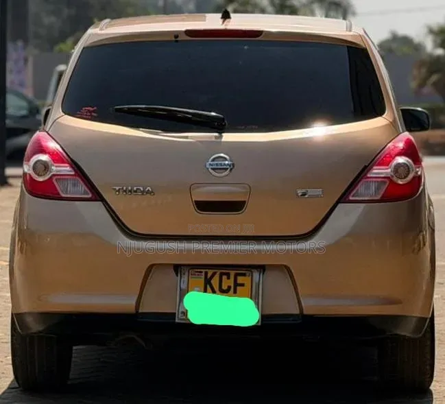 Nissan Tiida 2008 Brown