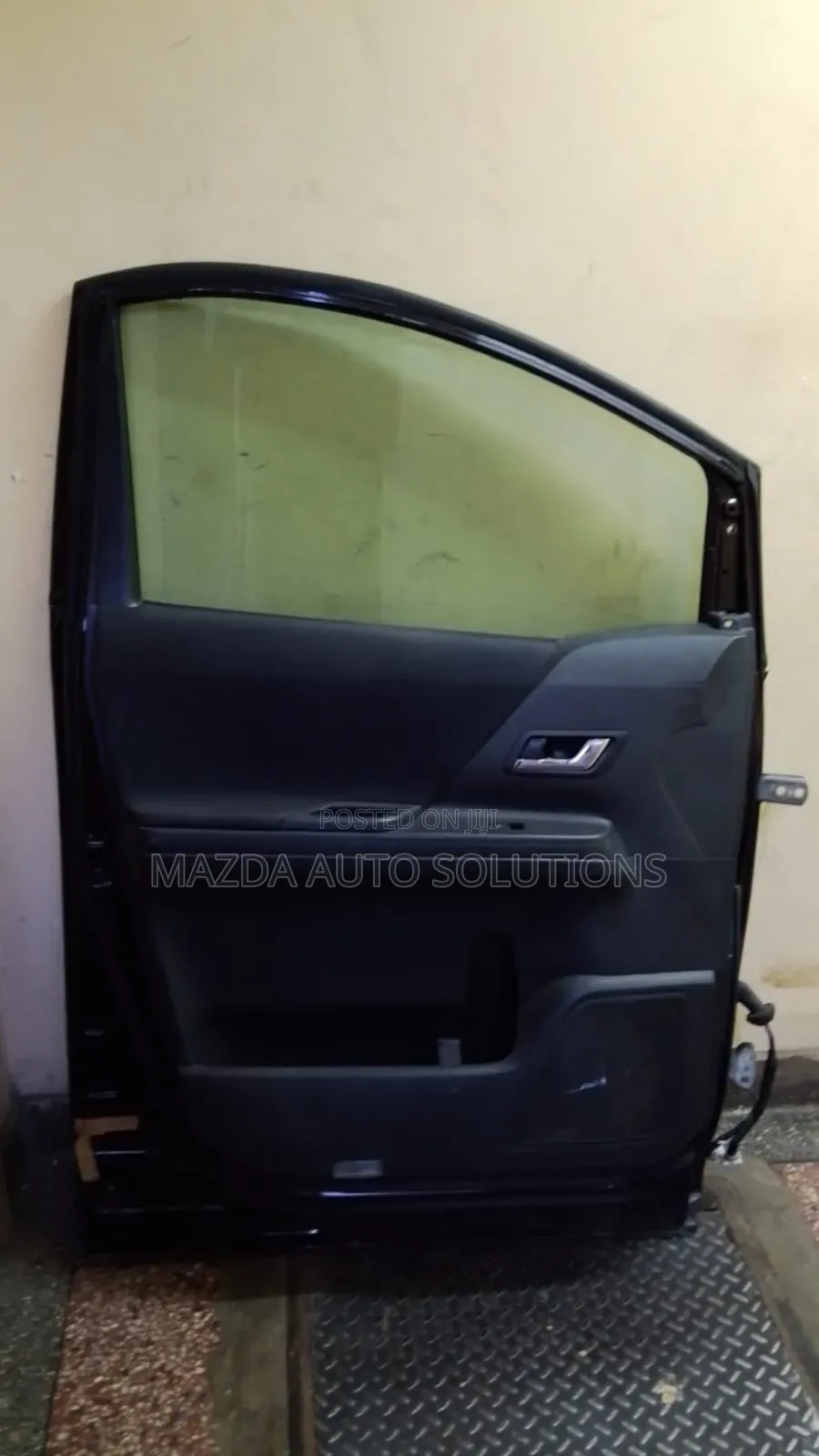 Alphard/Velfire Front Door (Anhp20)