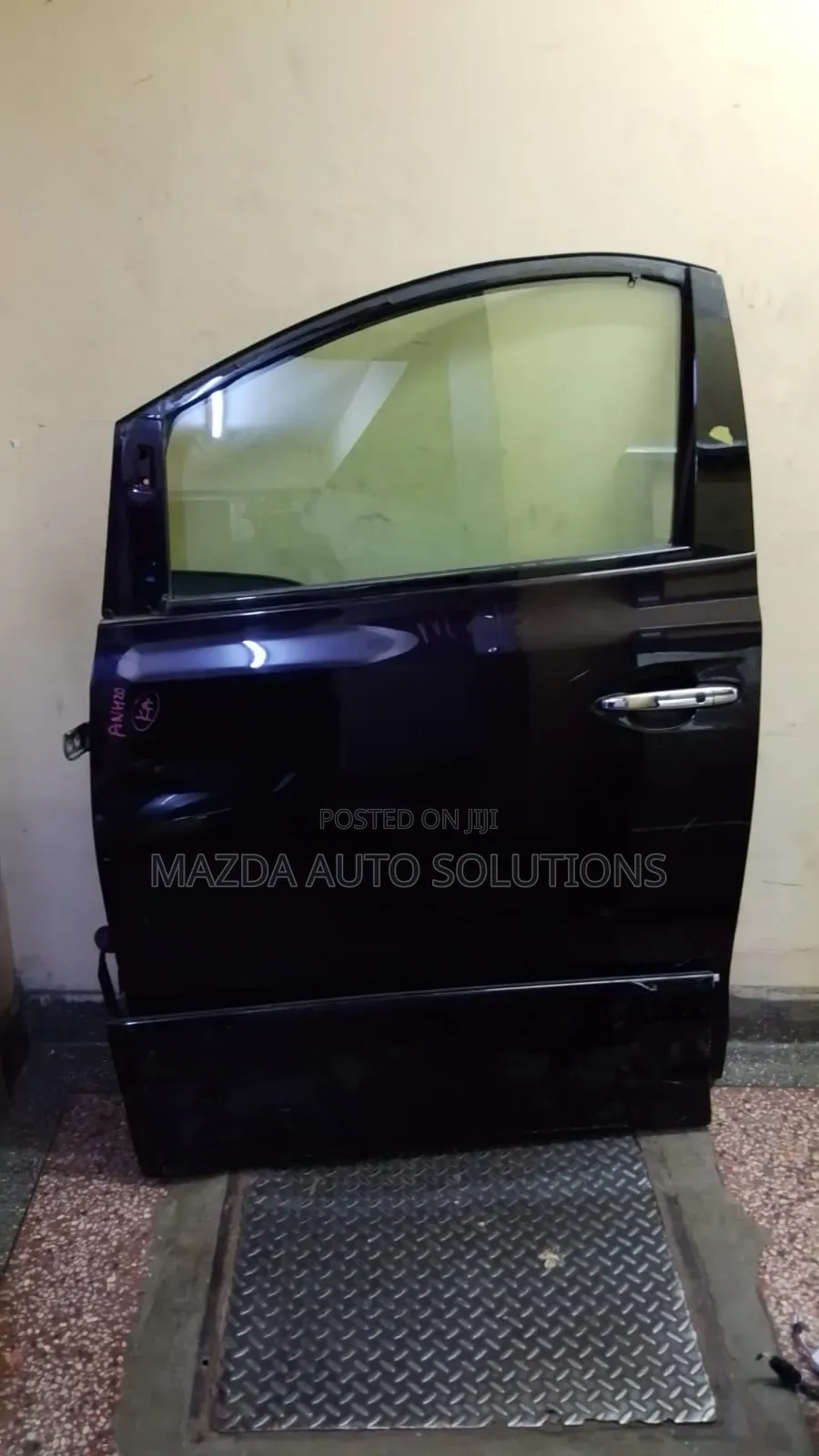 Alphard/Velfire Front Door (Anhp20)