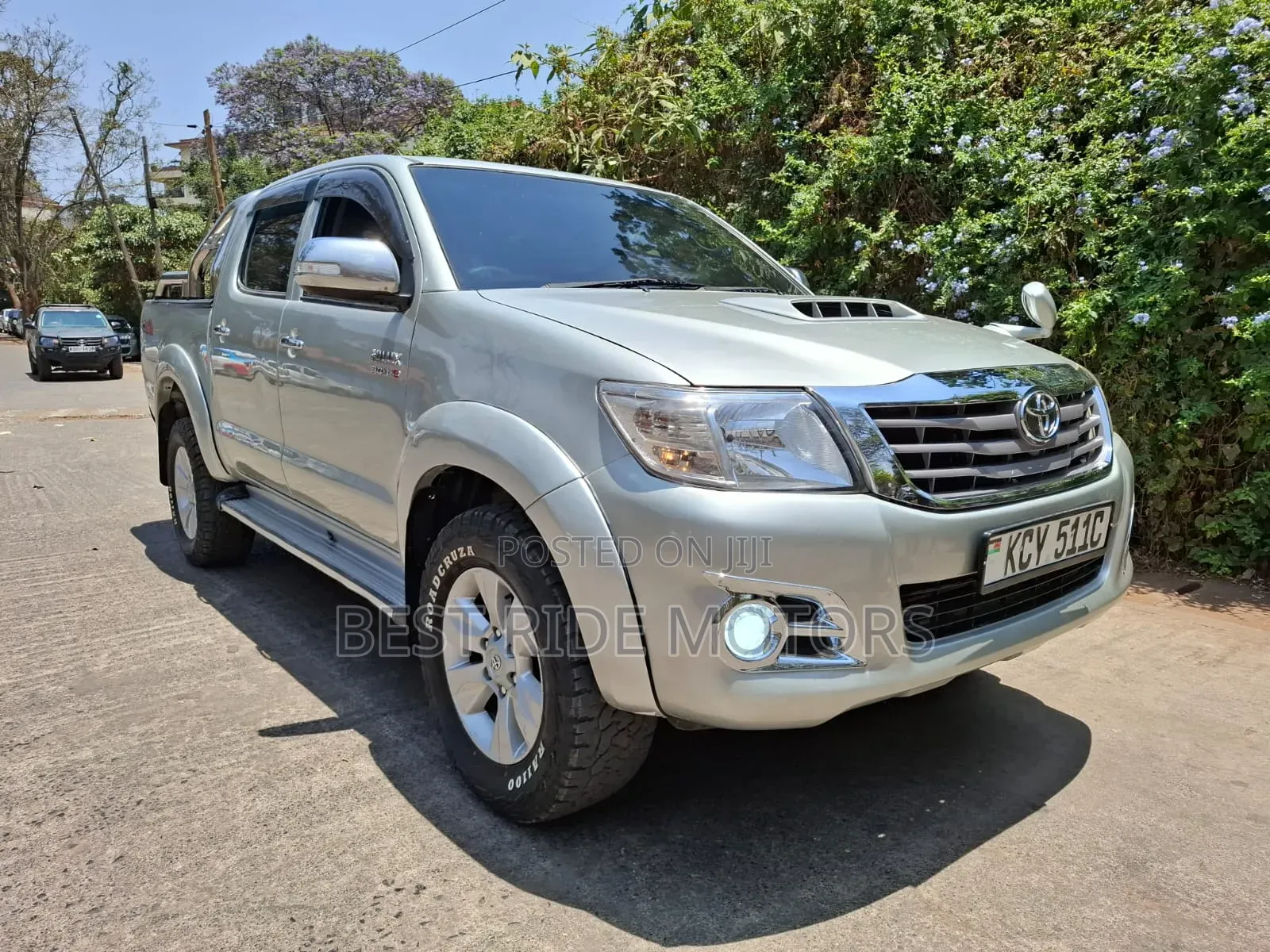 Toyota Hilux 3.0 D-4D 4x4 2013 Silver