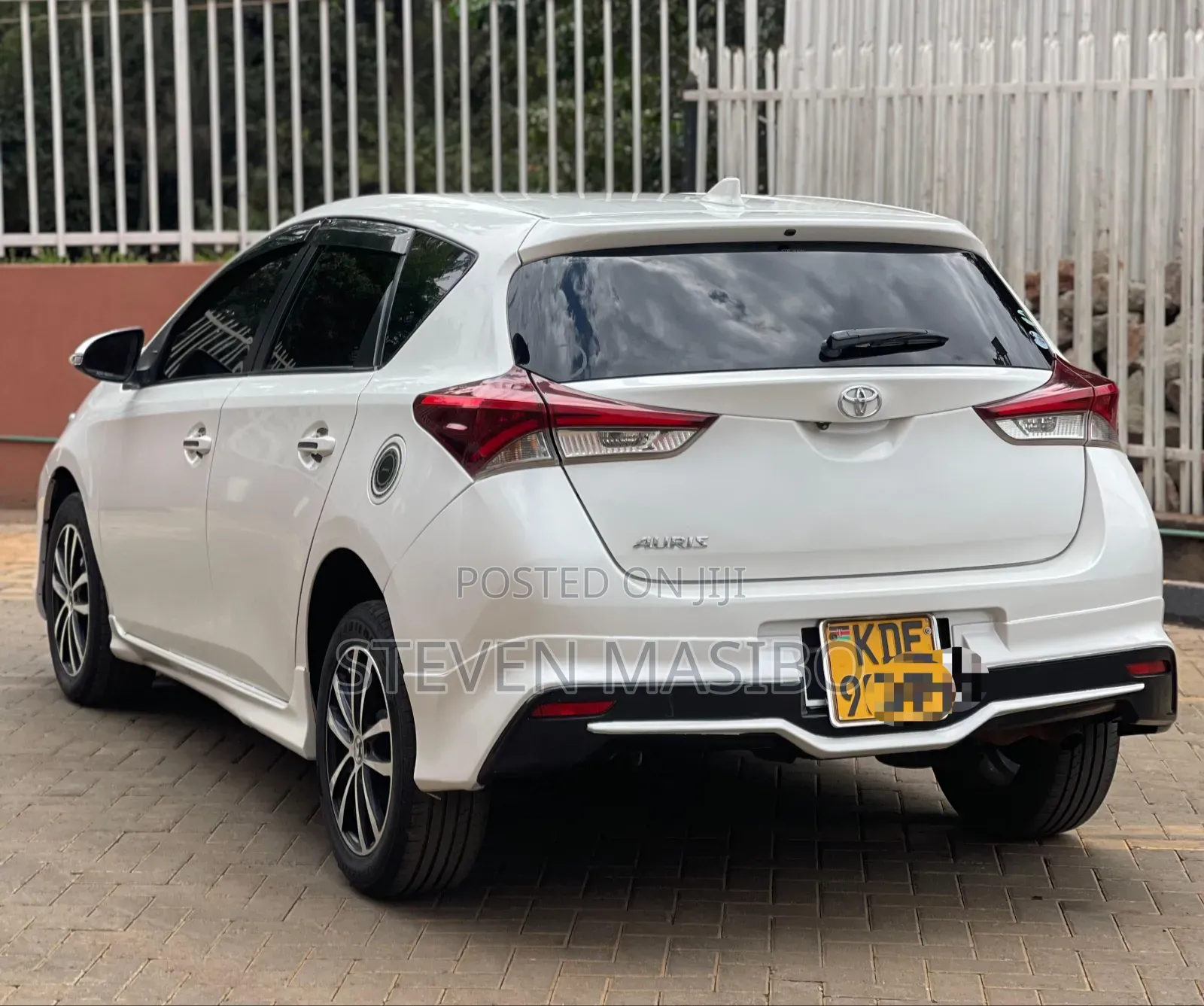Toyota Auris 2015 White