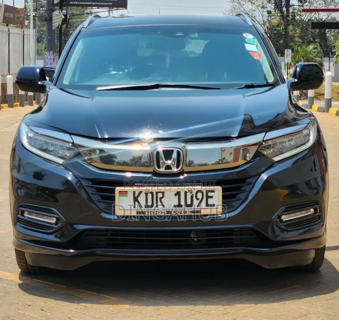 Honda Vezel 1.5 Hybrid 2WD 2018 Black