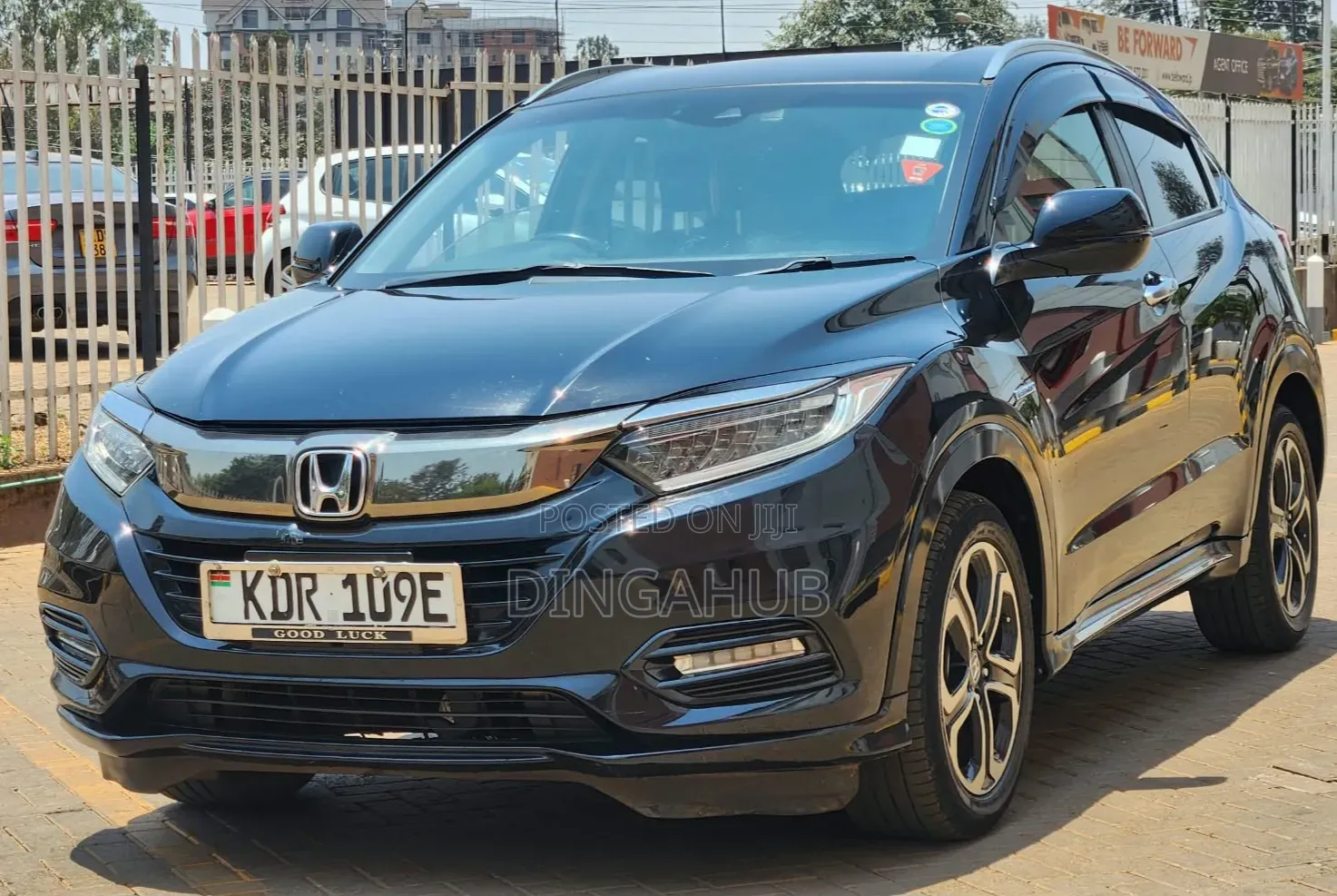 Honda Vezel 1.5 Hybrid 2WD 2018 Black