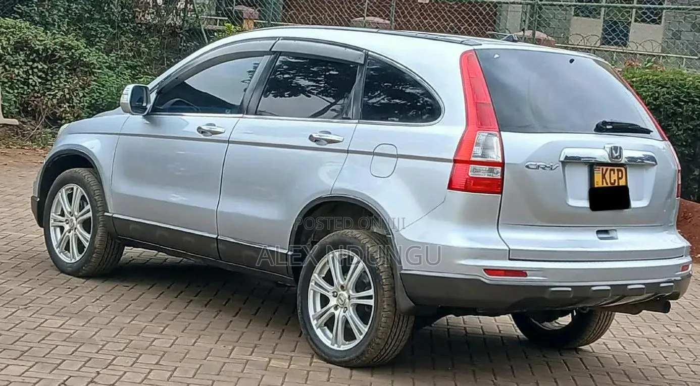 Honda CR-V 2011 Silver