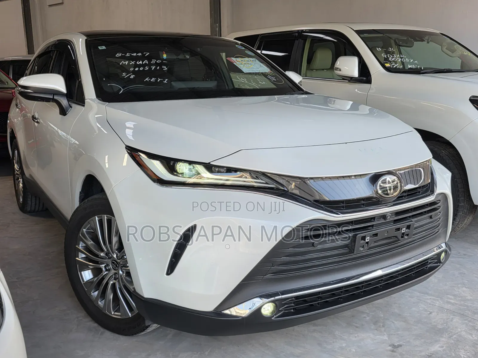 Toyota Harrier 2.0 4WD 2020 Pearl