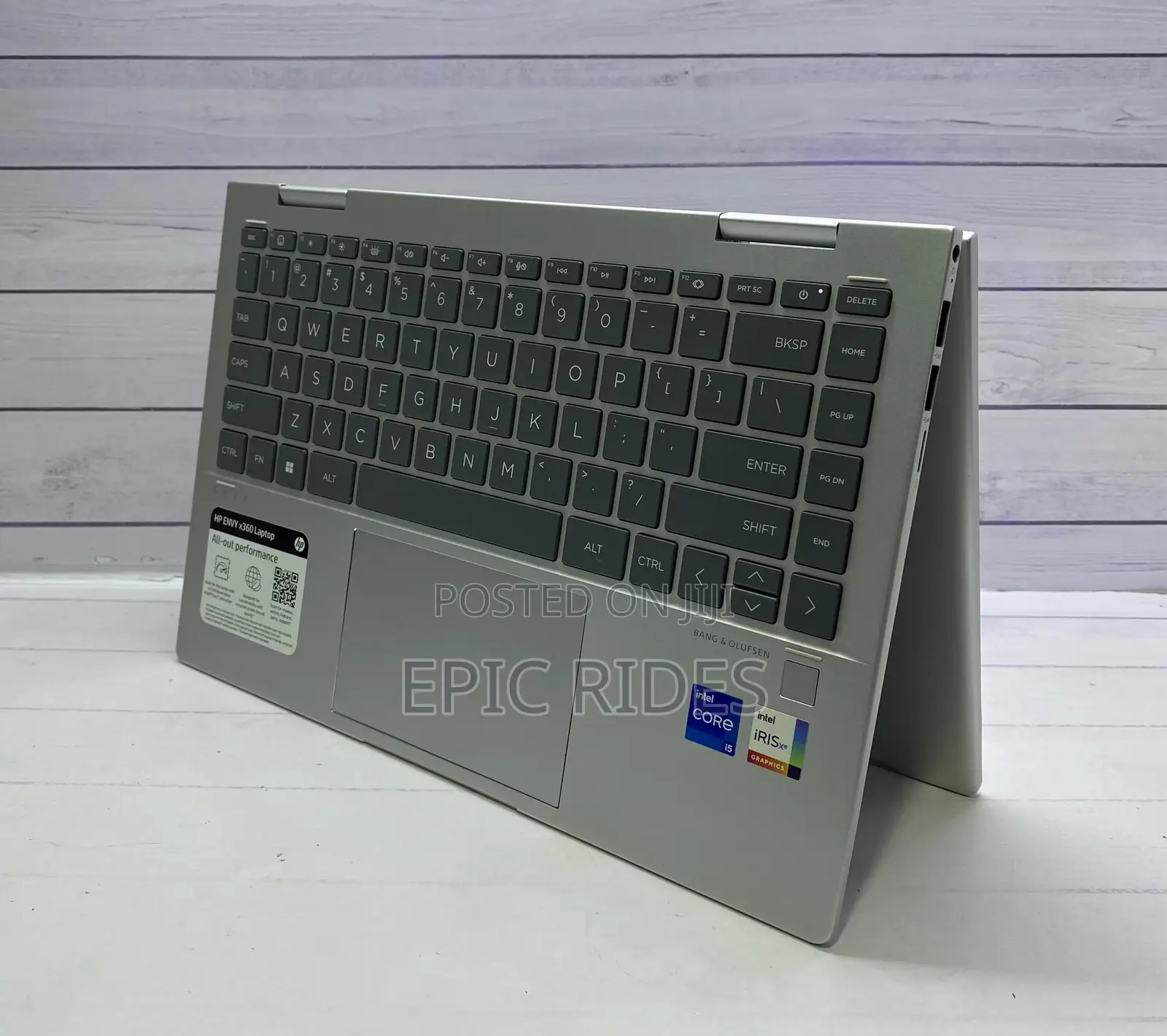 Laptop HP Pavilion 14 x360 2-in-1 8GB Intel Core i5 SSD 256GB