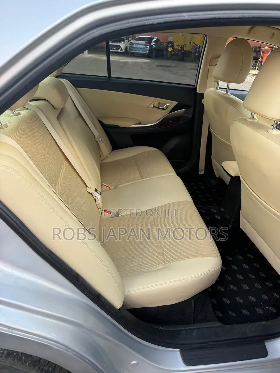 Toyota Premio 1.8 FWD 2019 Ivory