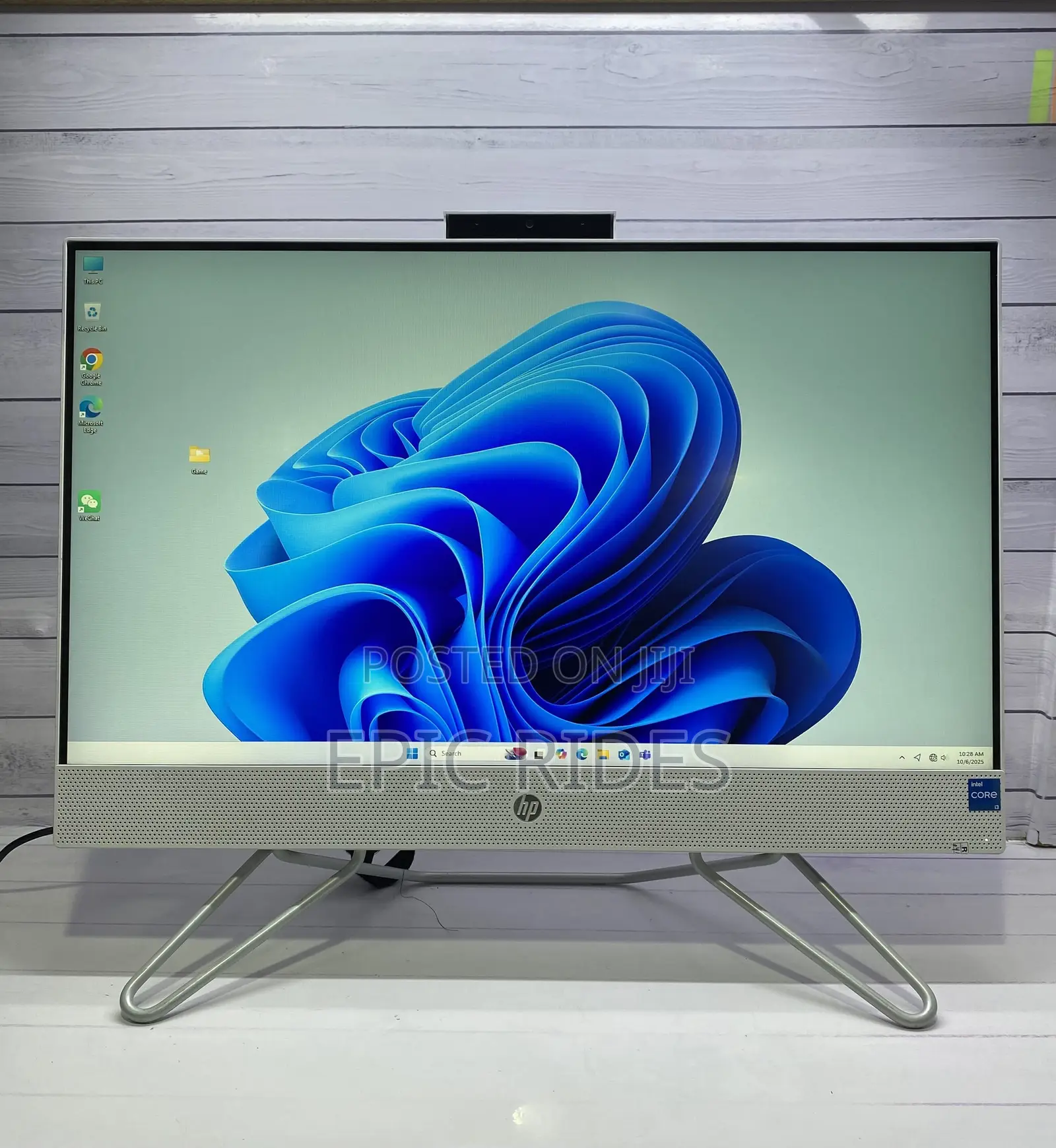 Desktop Computer HP 200 G4 22 All-in-One 8GB Intel Core i5 SSD 256GB