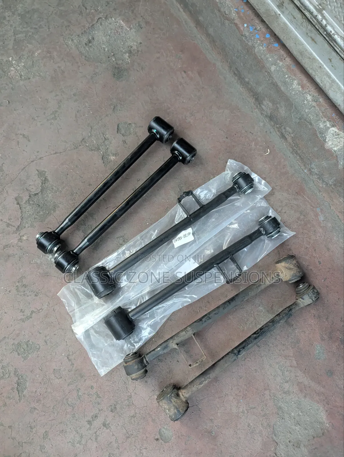 Toyota Harrier 240G Rear Control Arms.