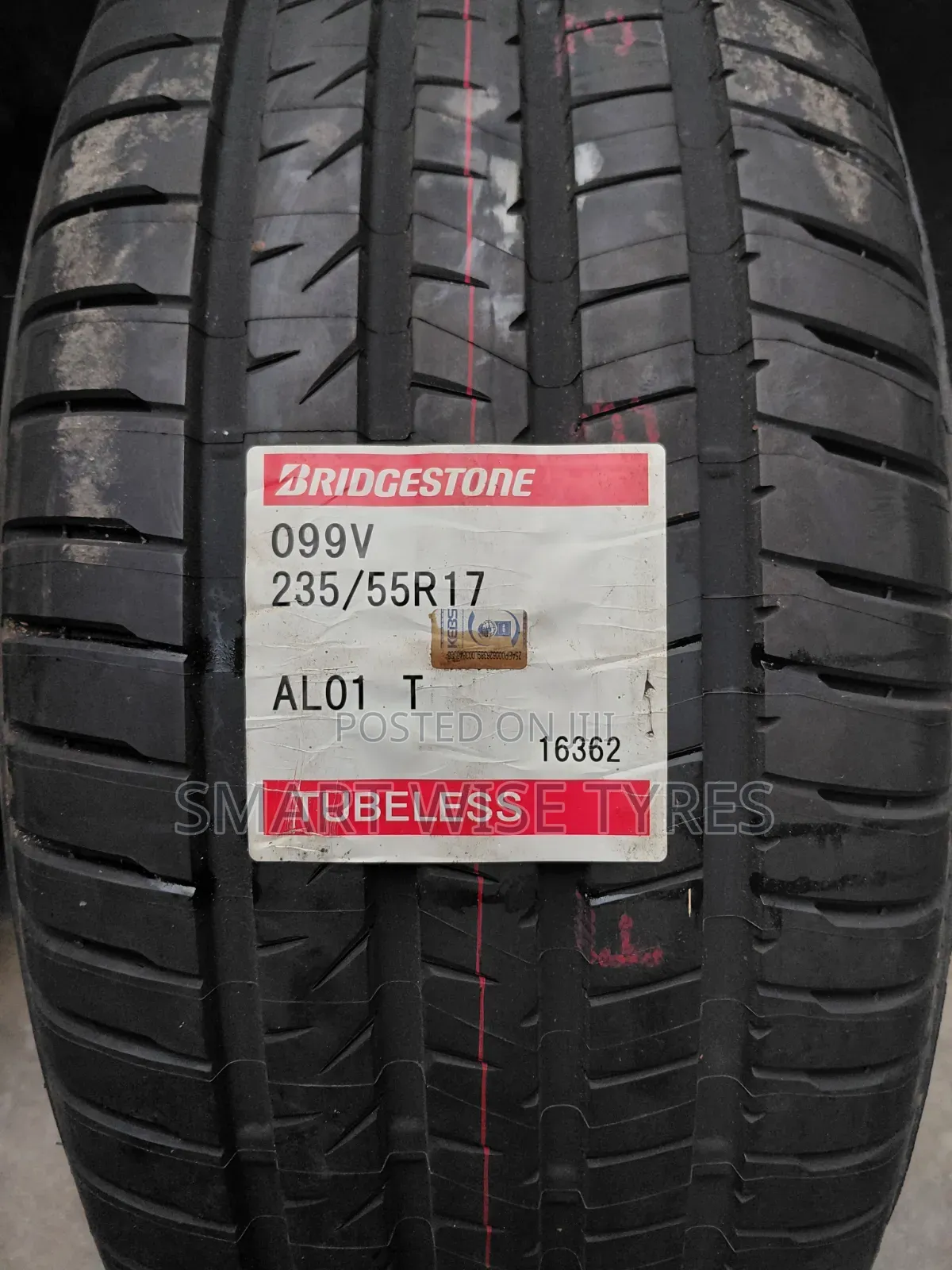 235/55r17 Bridgestone -Alenza