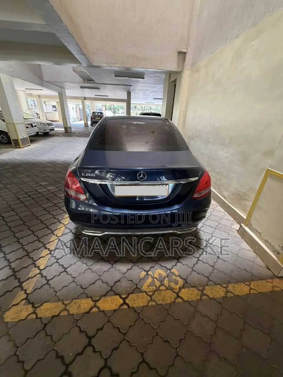 Mercedes-Benz C200 2015 Blue