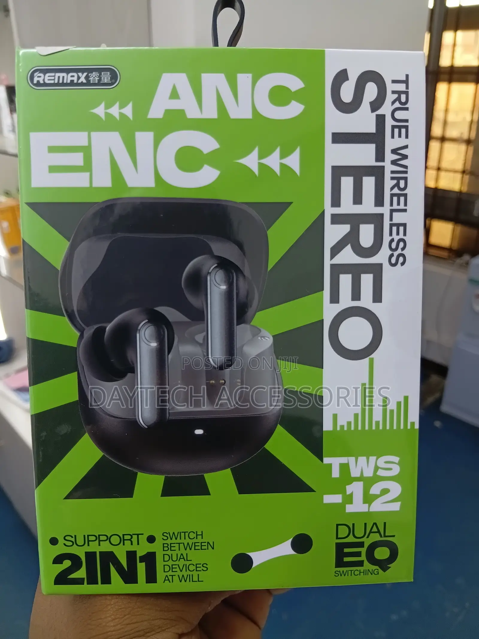 The Remax TWS-12 True Wireless Stereo Earbuds.