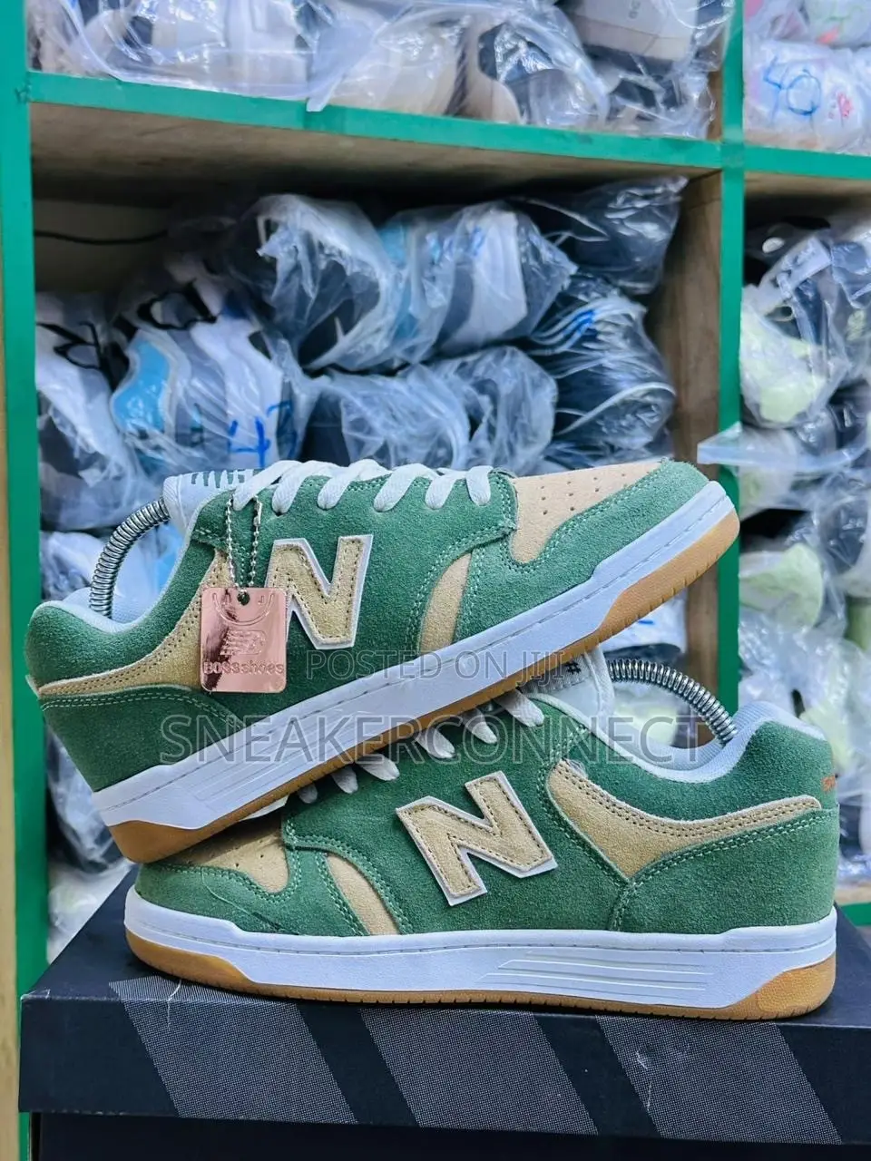 New Balance 4080