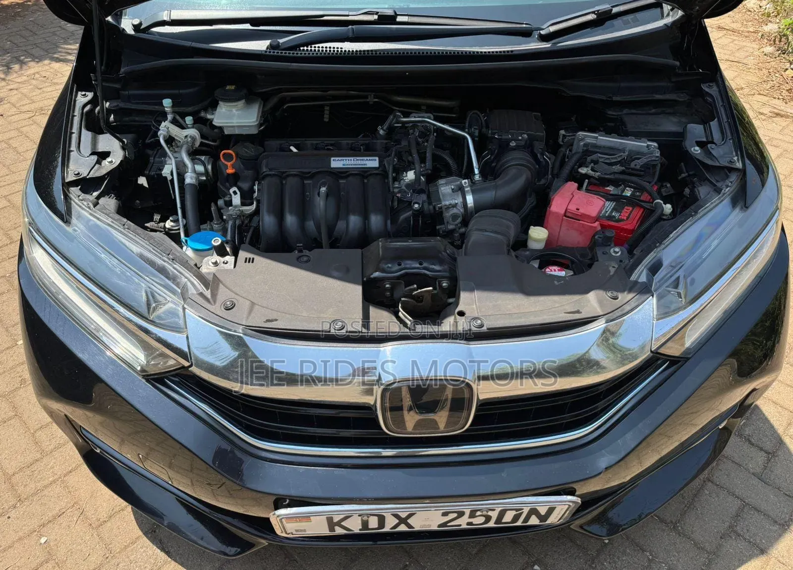 Honda Fit Shuttle 1.5 Hybrid 2WD 2018 Black
