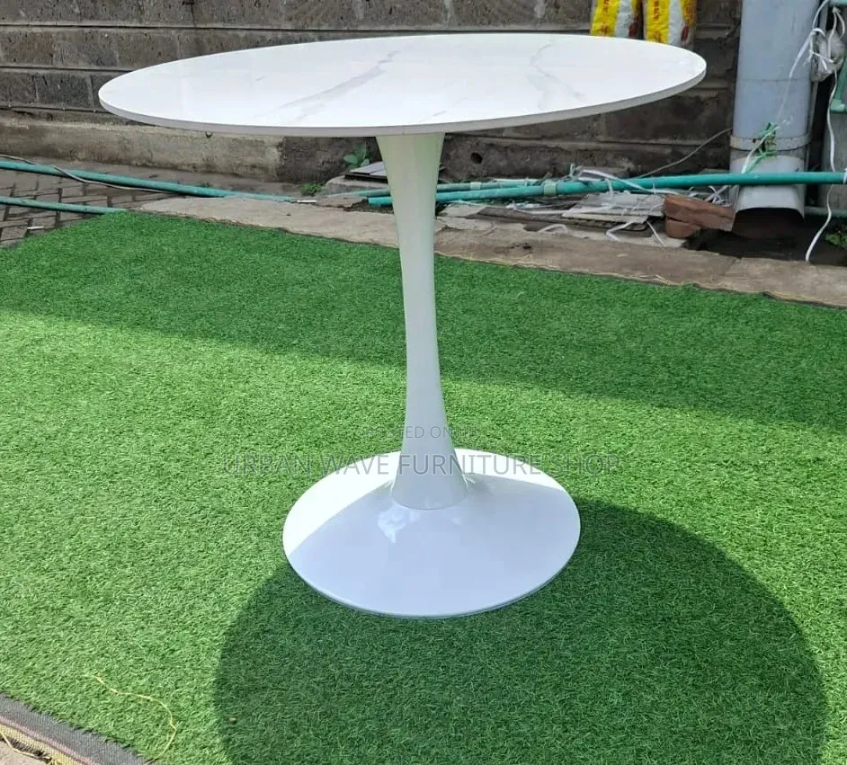 Outdoor/Coffee Tables