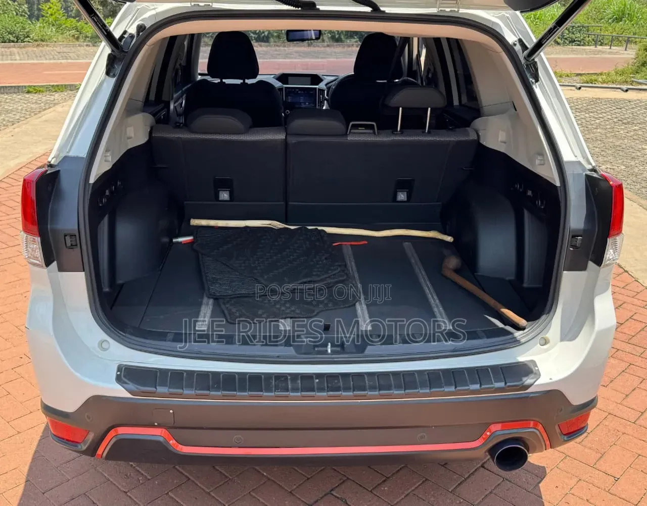 Subaru Forester 2019 White