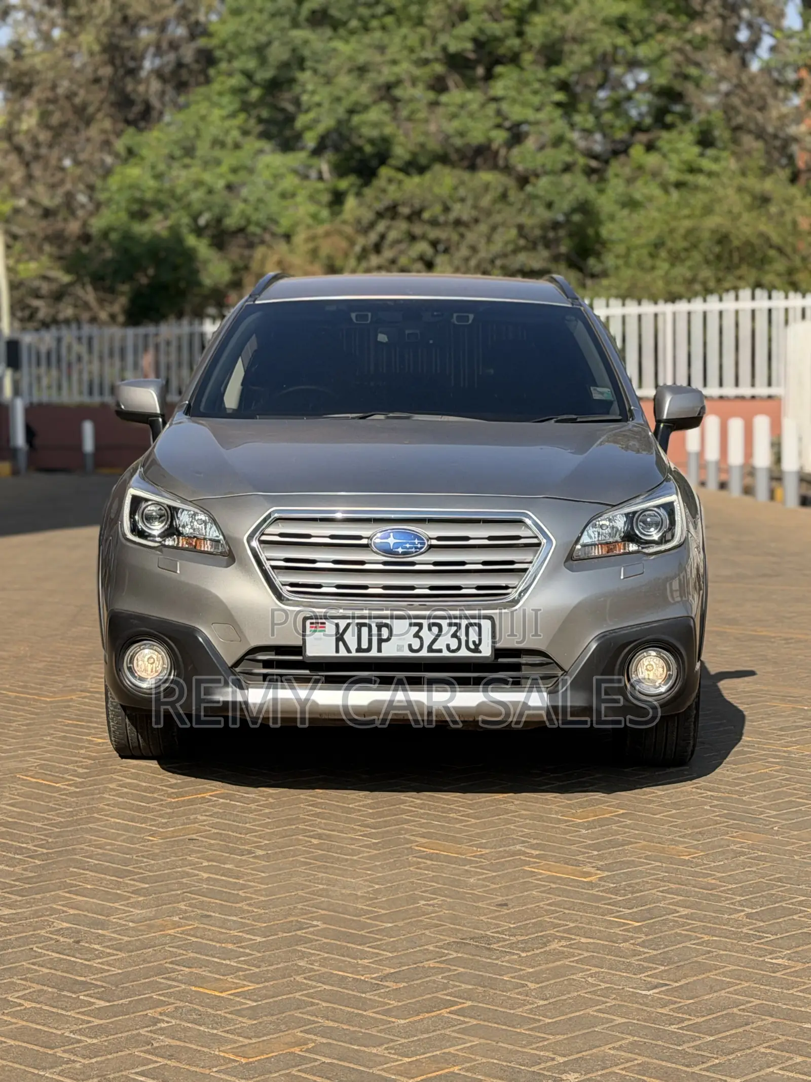 Subaru Outback 2016 Silver