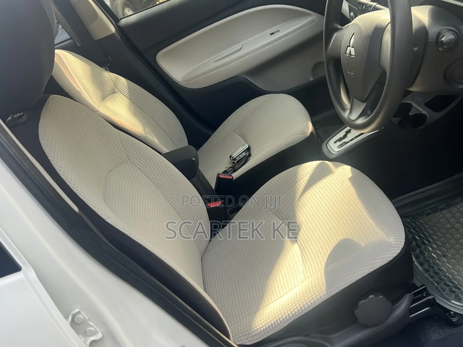 Mitsubishi Mirage 2014 White