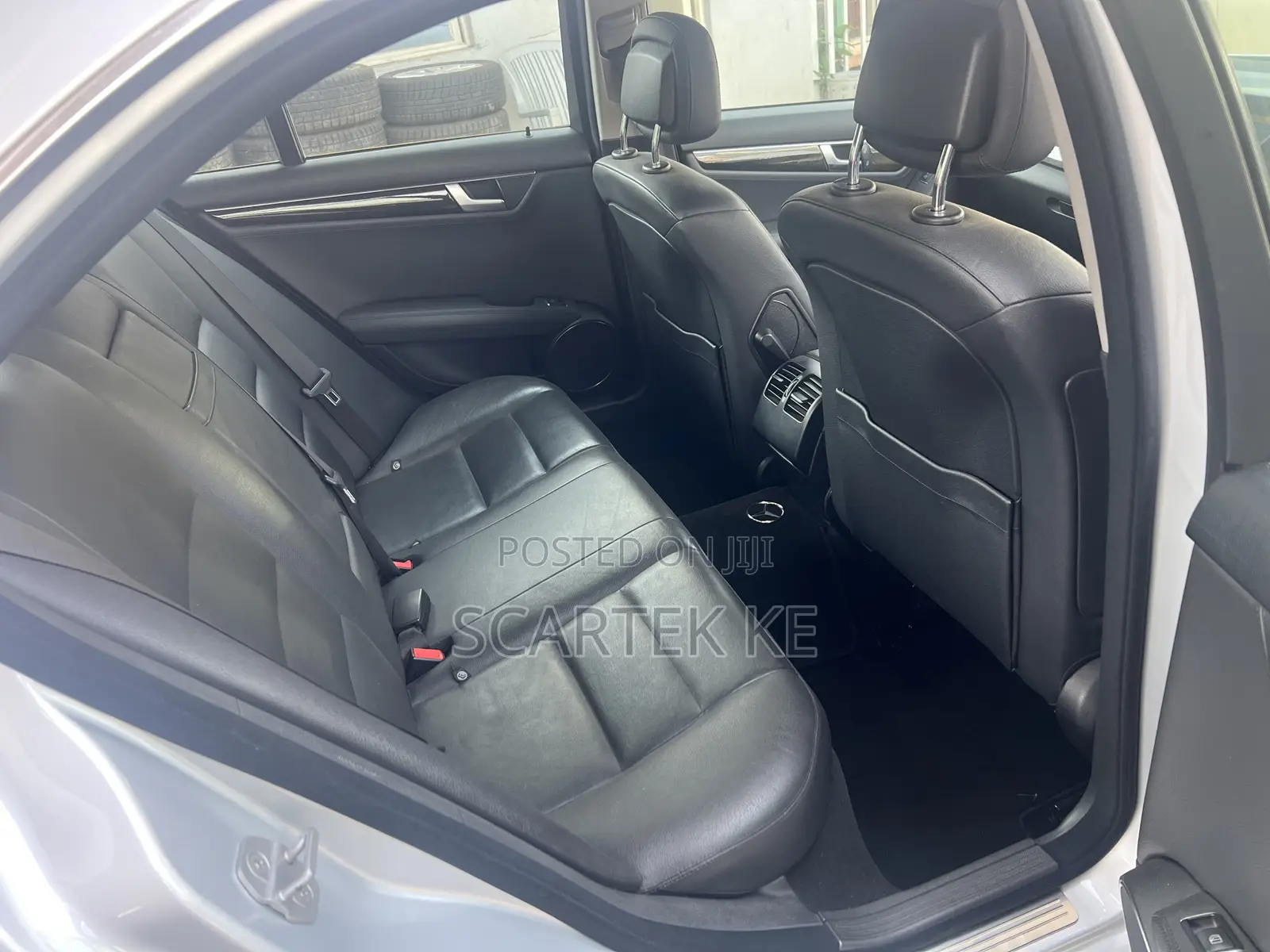 Mercedes-Benz C200 2012 Silver