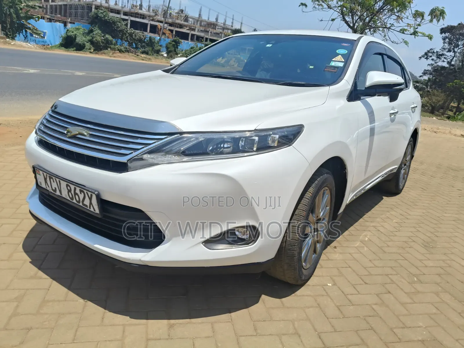 Toyota Harrier 2014 White