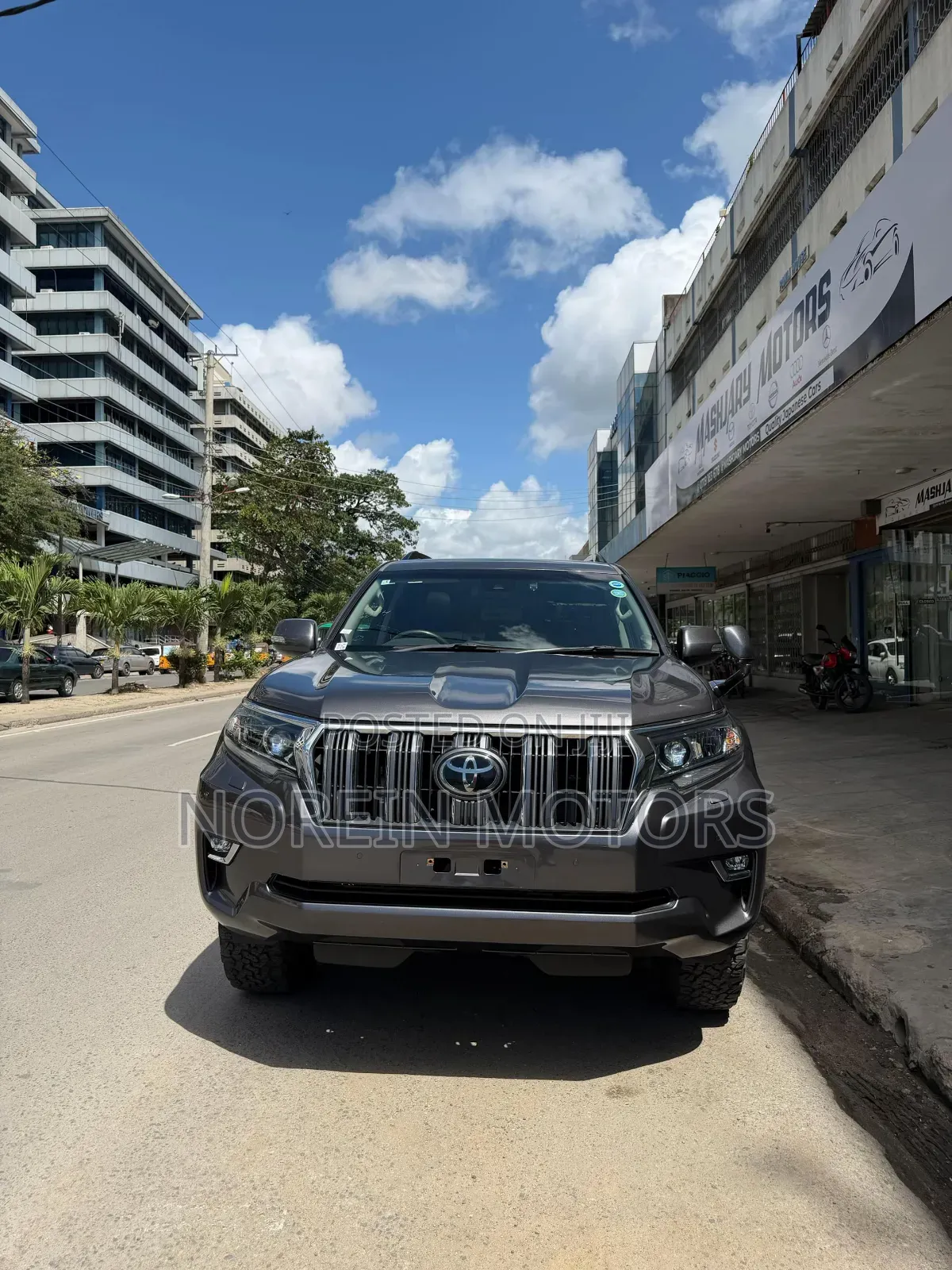 Toyota Land Cruiser Prado 2021 Gray