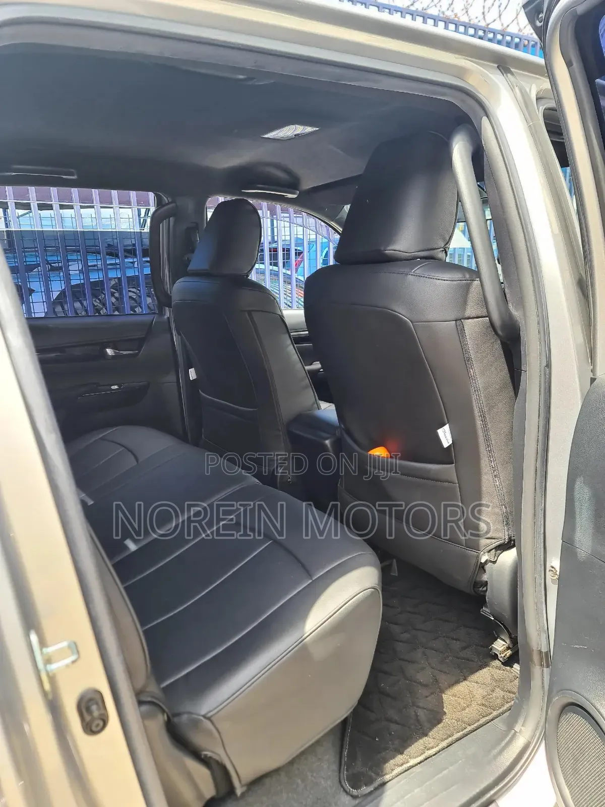 Toyota Hilux 2019 Gray