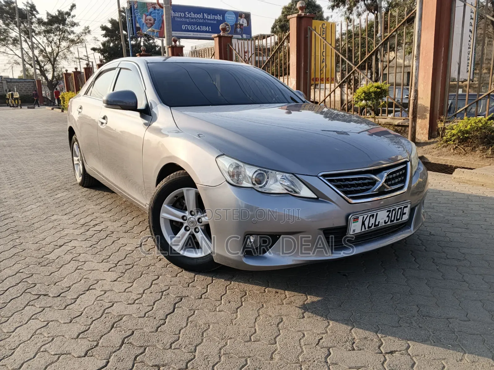 Toyota Mark X 2011 Gray