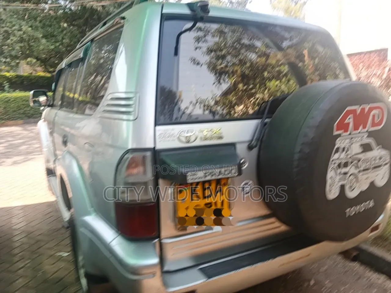 Toyota Land Cruiser Prado 2002 Silver