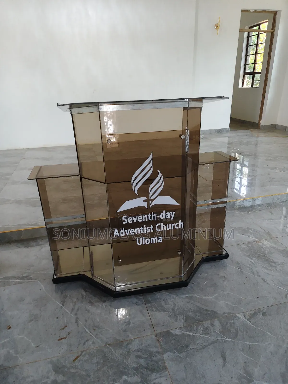 Church Pulpits Glass/Bible Stands