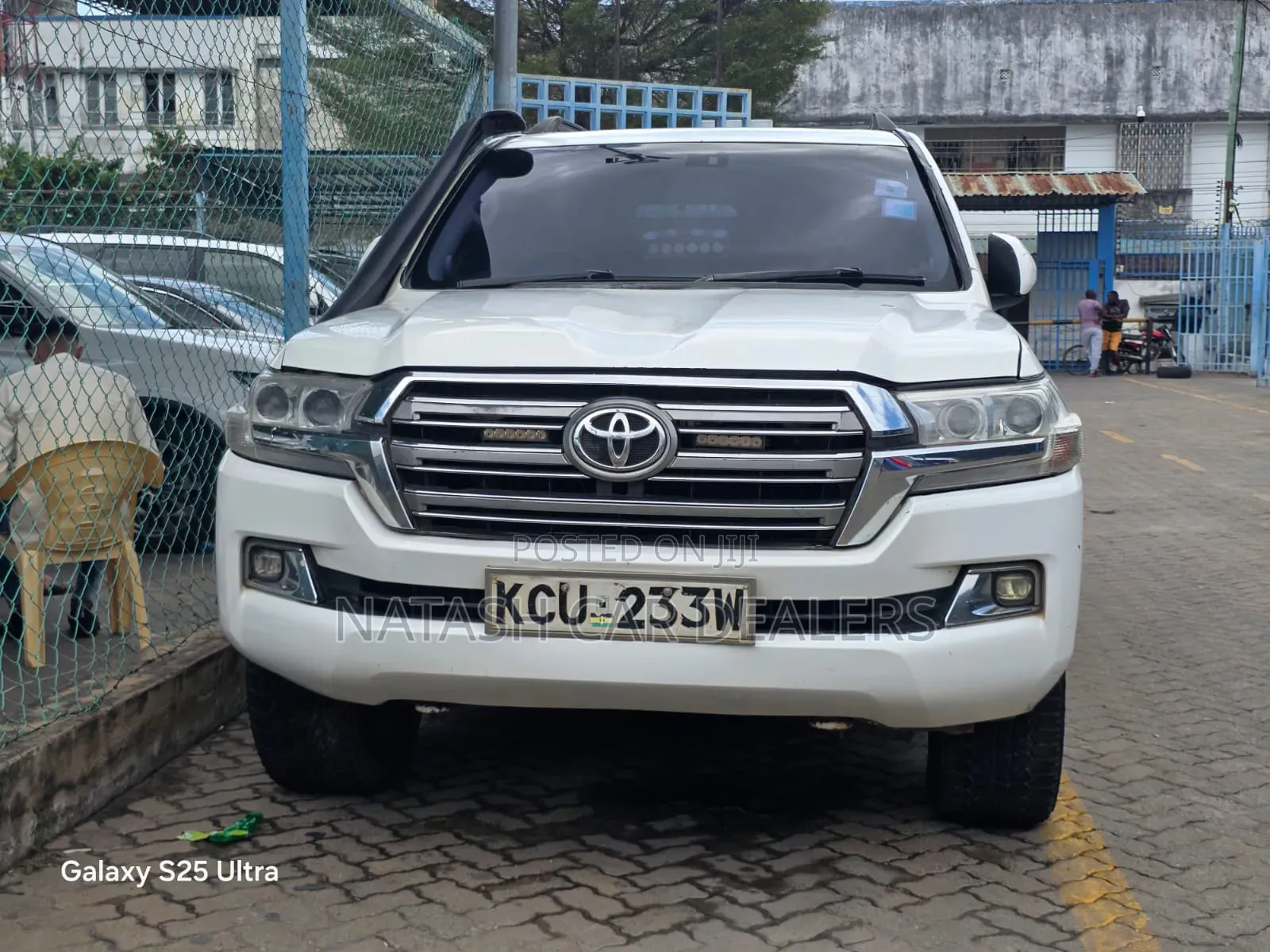 Toyota Land Cruiser 2012 White