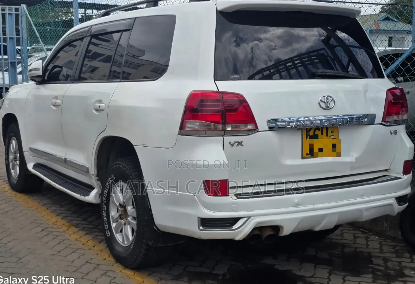 Toyota Land Cruiser 2012 White