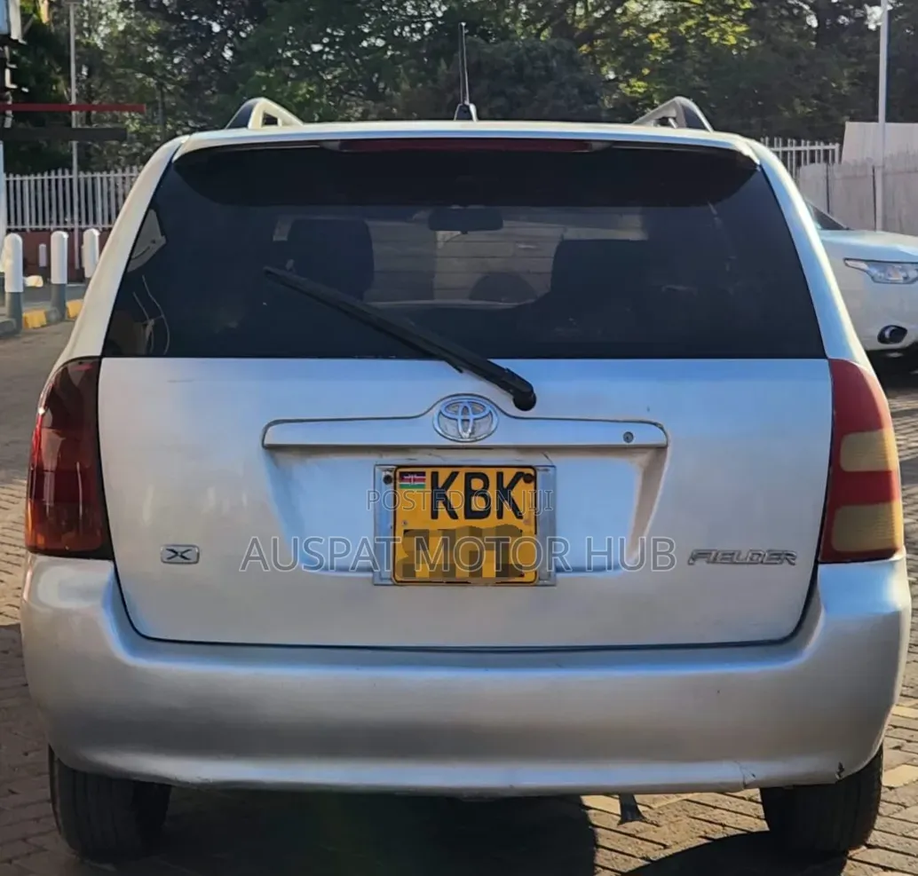 Toyota Corolla Fielder 1.8 Petrol FWD 2003 Silver