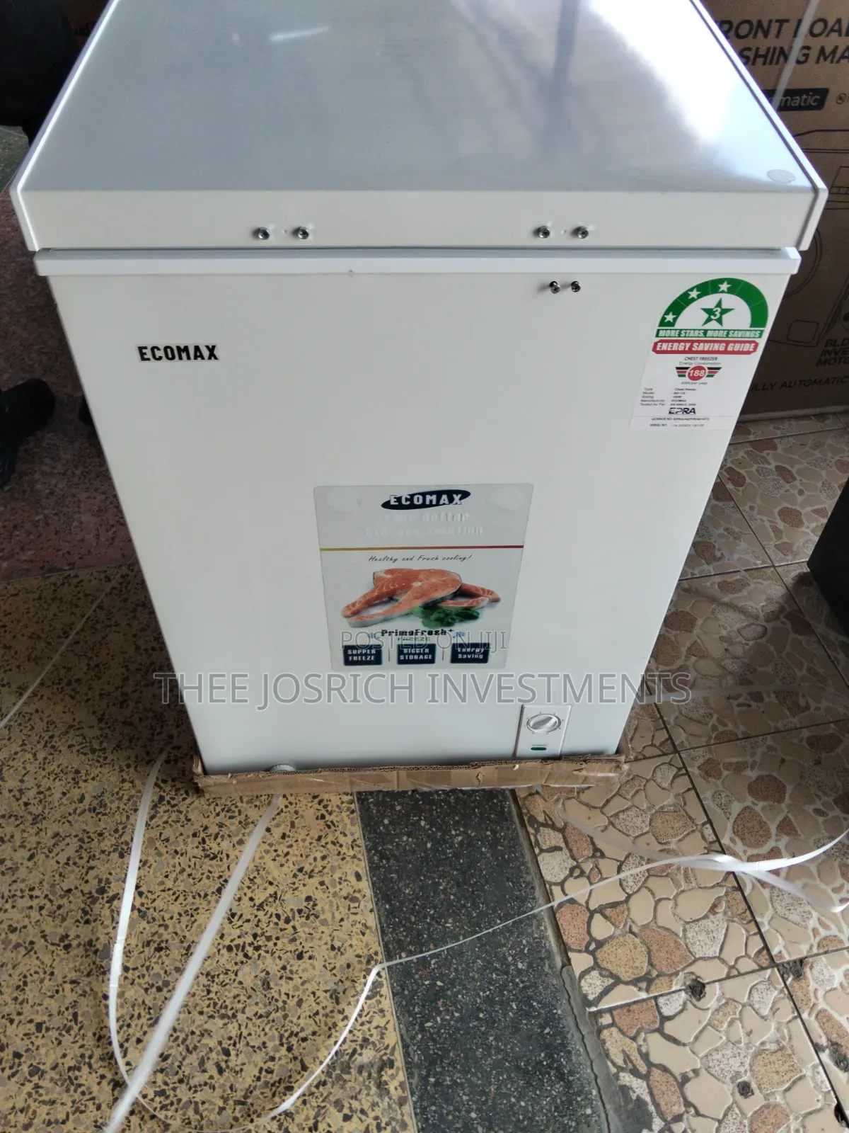 White Ecomax Chest Freezer 119 Litres