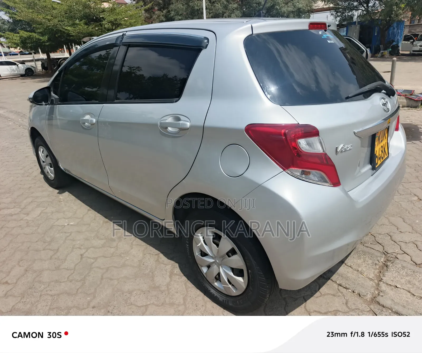 Toyota Vitz 2016 Silver