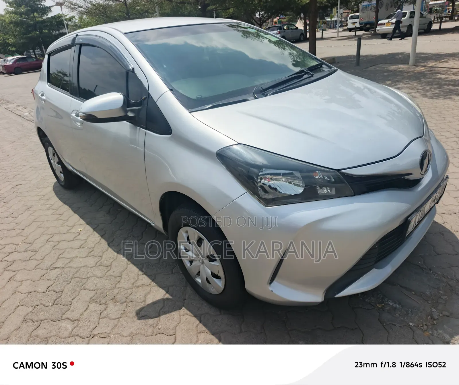 Toyota Vitz 2016 Silver