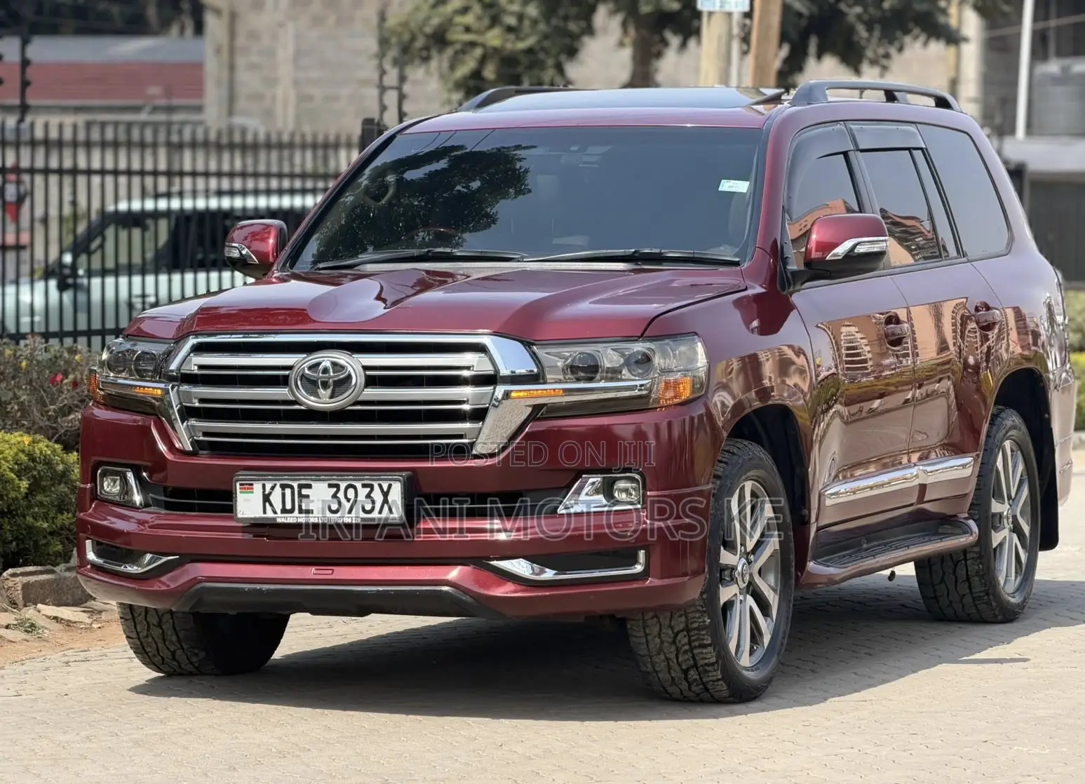 Toyota Land Cruiser 4.6 V8 ZX 2014 Maroon