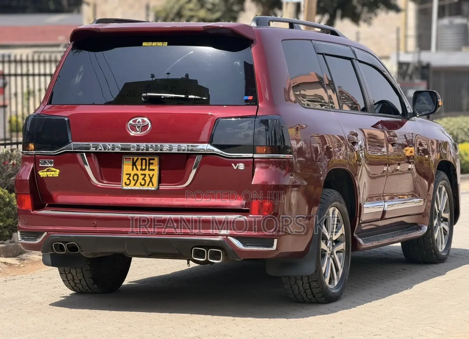 Toyota Land Cruiser 4.6 V8 ZX 2014 Maroon