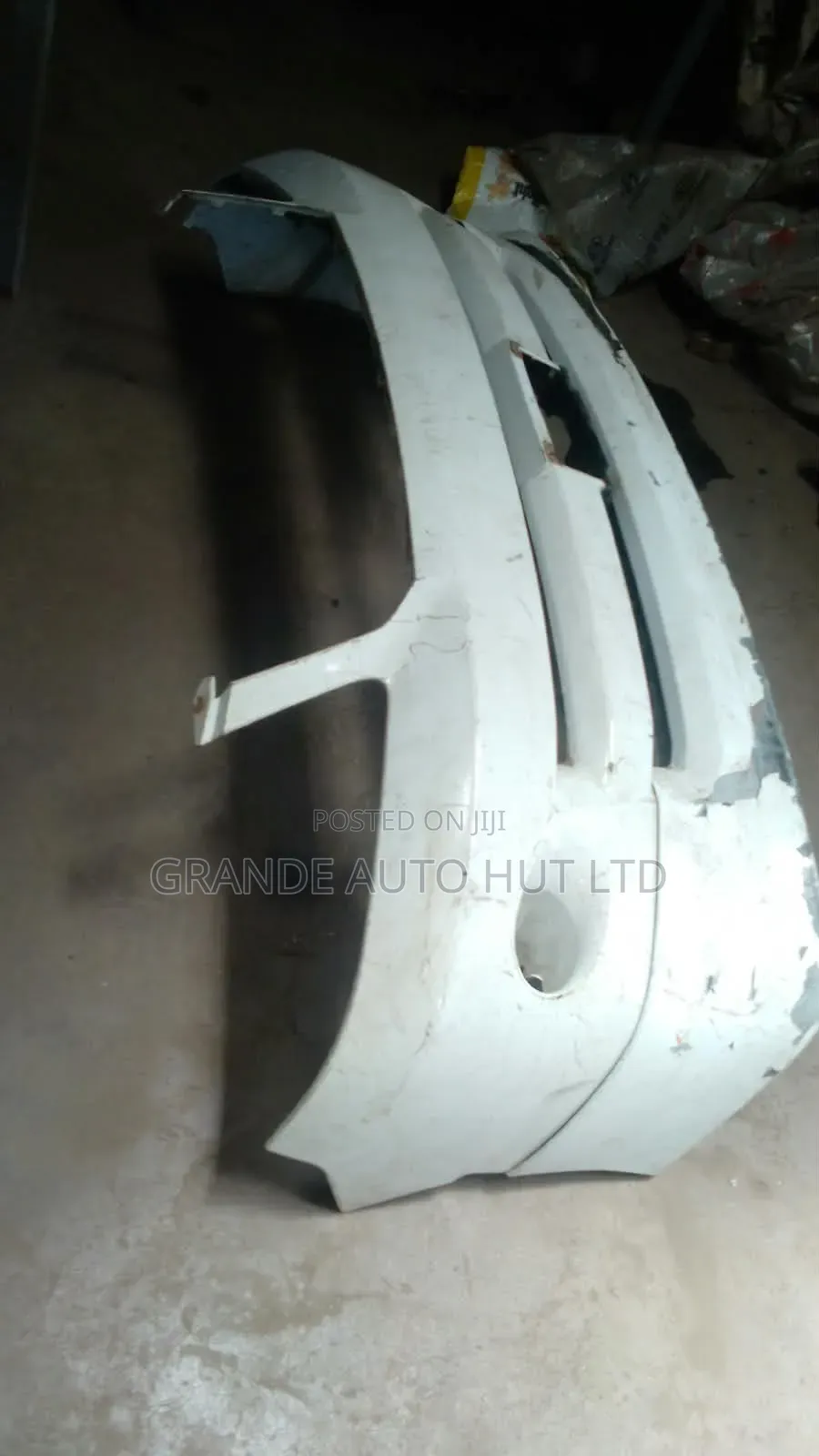 Voxy Zr60 Bumper